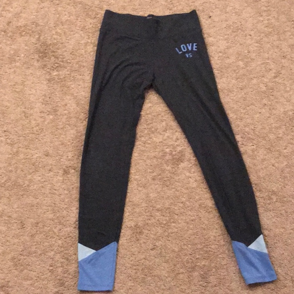 Victoria’s Secret leggings